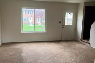 143 Sheffield Dr, Saline, MI 48176 - Photo 2