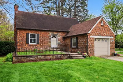 9840 Hyne Road, Brighton, MI 48114 - Photo 1