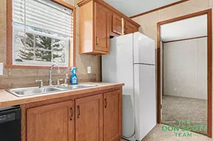 6913 Sandwood St NE, Rockford, MI 49341 - Photo 6