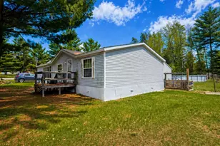 1994 E Stockwell Rd, Harrison, MI 48625 - Photo 4