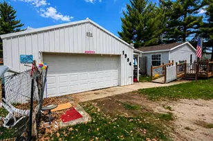 1994 E Stockwell Rd, Harrison, MI 48625 - Photo 12