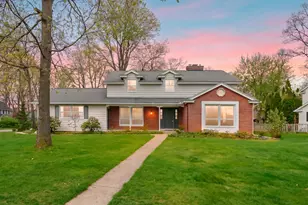 6428 Applewood St, Portage, MI 49024 - Photo 2