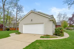 6428 Applewood St, Portage, MI 49024 - Photo 34