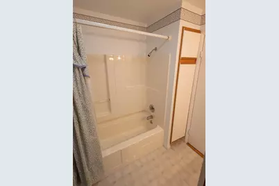 330 Johnson Street, Edmore, MI 48829 - Photo 16