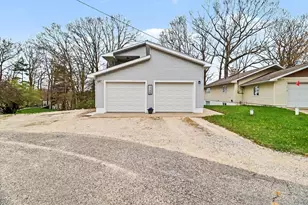 1726 W Chilberg Rd, Scottville, MI 49454 - Photo 32