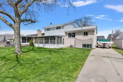 38909 Lakeshore Drive, Harrison Township, MI 48045 - Photo 40