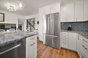 38909 Lakeshore Dr, Harrison Township, MI 48045 - Photo 12