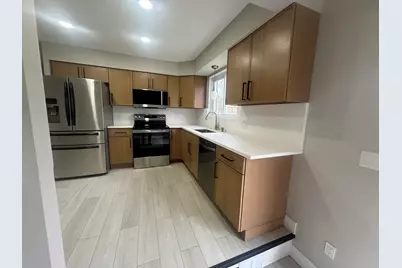 26165 Cunningham Drive, Warren, MI 48091 - Photo 8