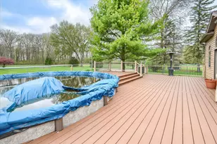 6453 Johnson Rd, Flushing, MI 48433 - Photo 38