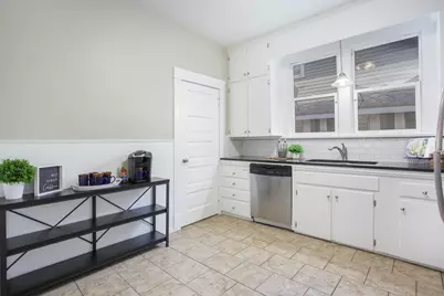 1128 Powers Avenue NW, Grand Rapids, MI 49504 - Photo 10