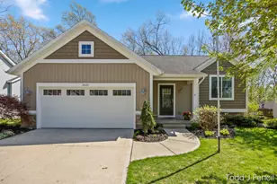 2631 Stockwood Dr NE, Grand Rapids, MI 49505 - Photo 2