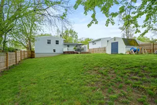 704 Flamingo Ave, Portage, MI 49024 - Photo 36