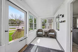 342 N Grinnell St, Jackson, MI 49202 - Photo 4