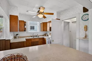 747 Crescent Rd, Jackson, MI 49203 - Photo 18