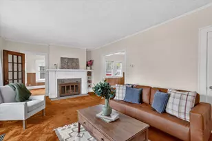 747 Crescent Rd, Jackson, MI 49203 - Photo 8