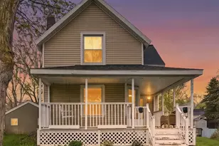 1323 4th Ave, Lake Odessa, MI 48849 - Photo 2