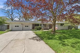 1114 Miami Rd, Niles, MI 49120 - Photo 2
