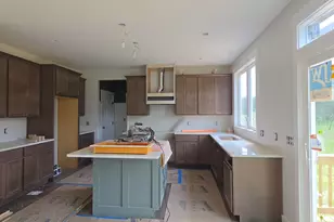 11614 Weatherby Dr SE, Lowell, MI 49331 - Photo 10
