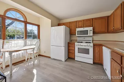 641 Appletree Drive, Holland, MI 49423 - Photo 2