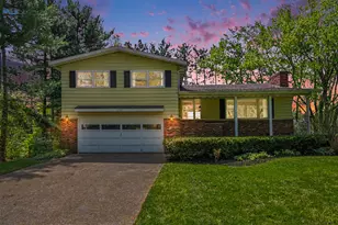1331 Vineland Path, Saint Joseph, MI 49085 - Photo 1