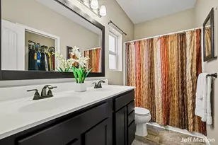 2125 Kensington Park Cir, Holland, MI 49423 - Photo 24