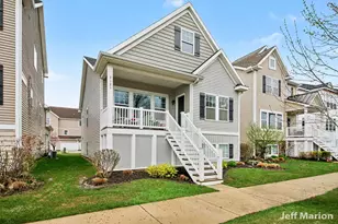 2125 Kensington Park Cir, Holland, MI 49423 - Photo 2