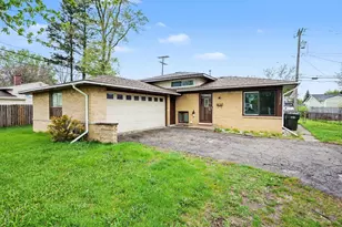 12217 Wheaton Dr, Sterling Heights, MI 48313 - Photo 1