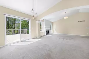 821 Huntington Dr, South Lyon, MI 48178 - Photo 12