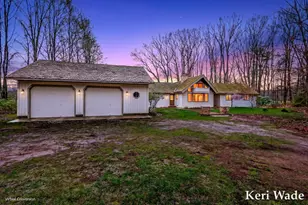 5214 Scenic Dr, Whitehall, MI 49461 - Photo 2