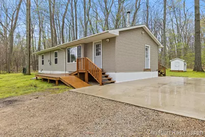 14218 W Church Road, Howard City, MI 49329 - Photo 2