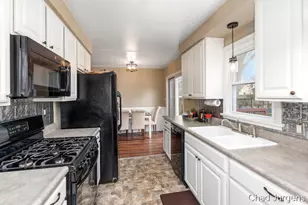 1011 Buckingham St SW, Wyoming, MI 49509 - Photo 10