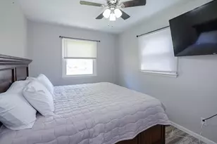 1803 Greenview Ave, Portage, MI 49024 - Photo 8