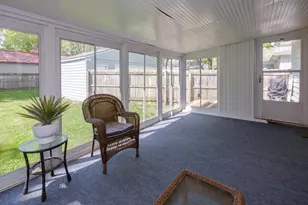 1803 Greenview Ave, Portage, MI 49024 - Photo 16