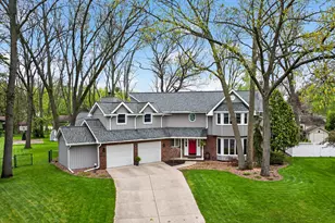 5217 S Broadmoor St, Jackson, MI 49201 - Photo 2