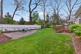 5217 S Broadmoor St, Jackson, MI 49201 - Photo 4