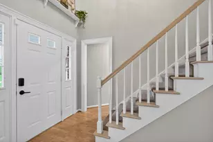 5217 S Broadmoor St, Jackson, MI 49201 - Photo 6