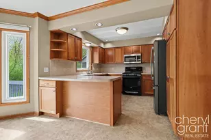 2314 Midvale St NE, Grand Rapids, MI 49505 - Photo 14