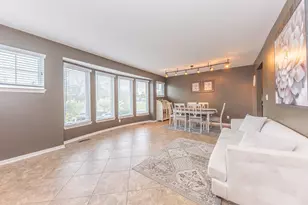 215 Old Creek Dr, Saline, MI 48176 - Photo 14
