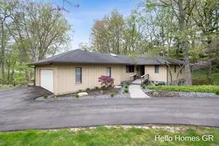 1901 Forest Shores Dr SE, Grand Rapids, MI 49546 - Photo 2