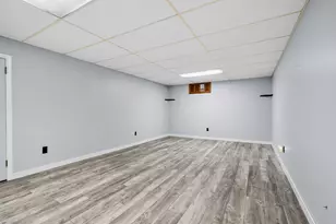 9883 Almena Dr, Kalamazoo, MI 49009 - Photo 26