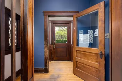1607 S University, Ann Arbor, MI 48104 - Photo 4