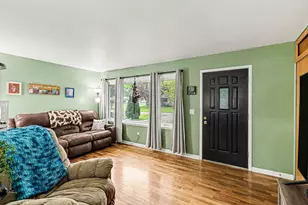 1433 Carter St, Kalamazoo, MI 49048 - Photo 2