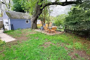 1649 Philadelphia Ave SE, Grand Rapids, MI 49507 - Photo 8