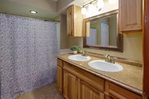 117 4th St, Plainwell, MI 49080 - Photo 28