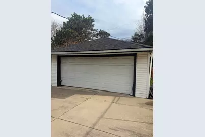 18723 Woodland Street, Harper Woods, MI 48225 - Photo 28