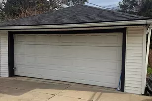 18723 Woodland St, Harper Woods, MI 48225 - Photo 28