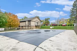 742 W Kilgore Rd, Kalamazoo, MI 49008 - Photo 30