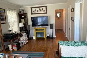 1019 Evelyn St NE, Grand Rapids, MI 49505 - Photo 8