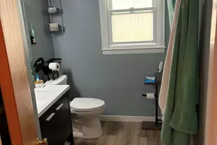 1019 Evelyn St NE, Grand Rapids, MI 49505 - Photo 10
