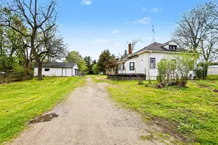64071 M-40, Lawton, MI 49065 - Photo 2